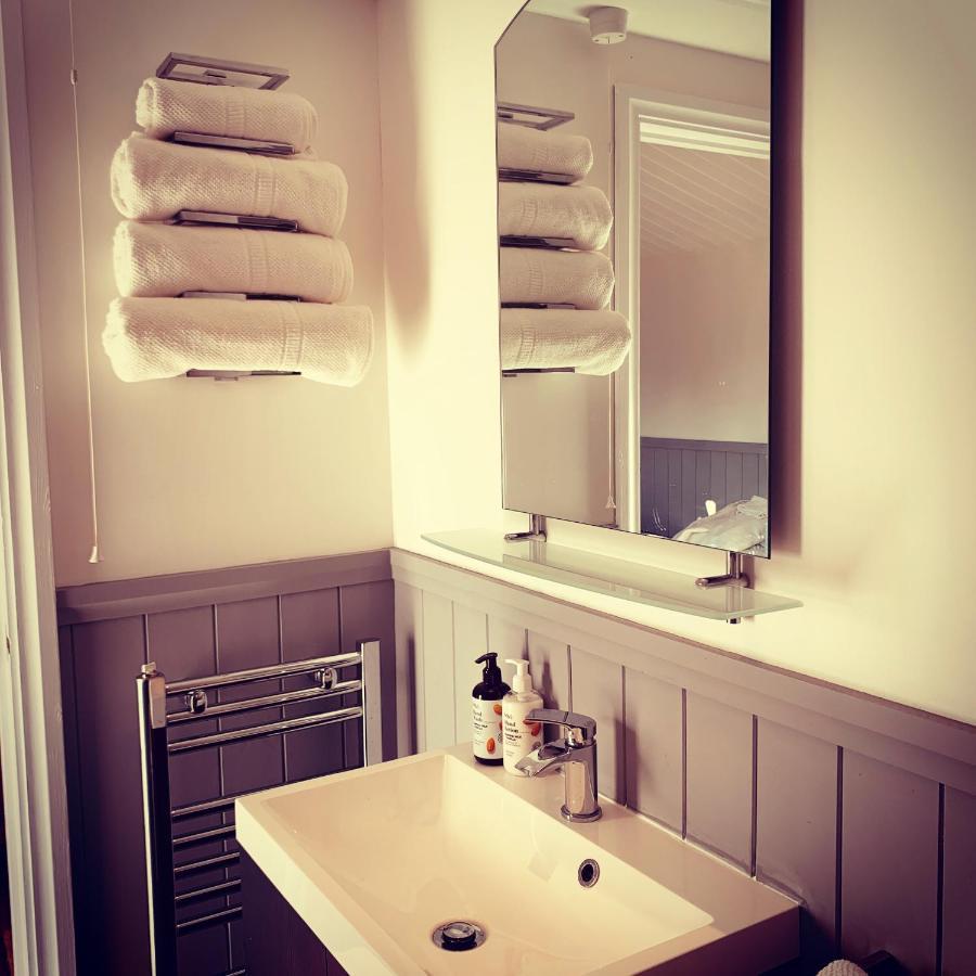 Hascombe Accommodation Dış mekan fotoğraf